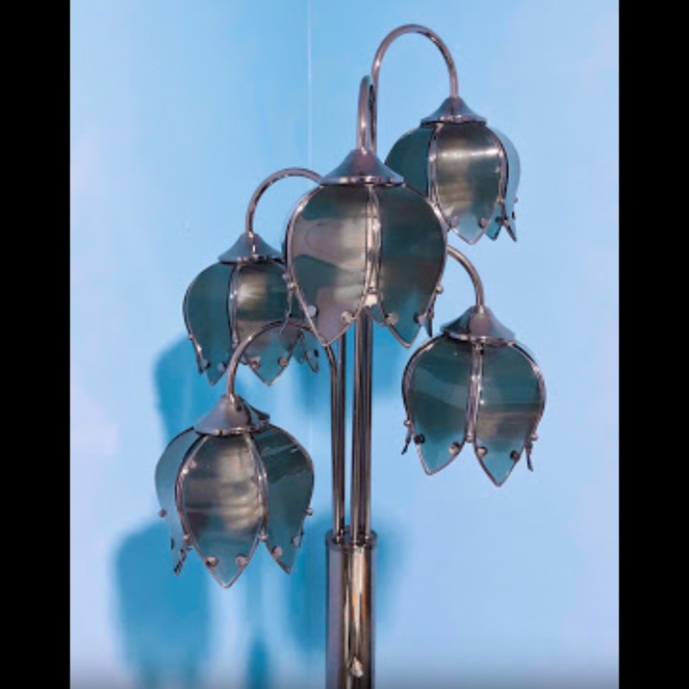 1970’s Vintage Black Lotus Floor Lamp - Picture 1 of 2
